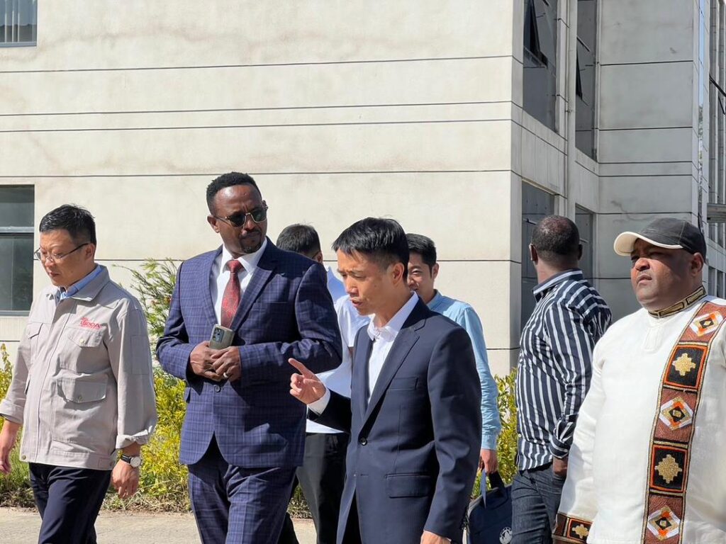 Good morning team ;
Please can you put this news and events in website
Today, delegates from the Chinese embassy and Sebeta Sub city visited WODA for a discussion with the team and local investors about opportunities, challenges, and ongoing projects. The embassy and local administration pledged their continued support and welcomed more investors. The investors, in turn, committed to focusing more on social responsibility.
#TimeToInvestInEthiopia #China #Investment #WODA